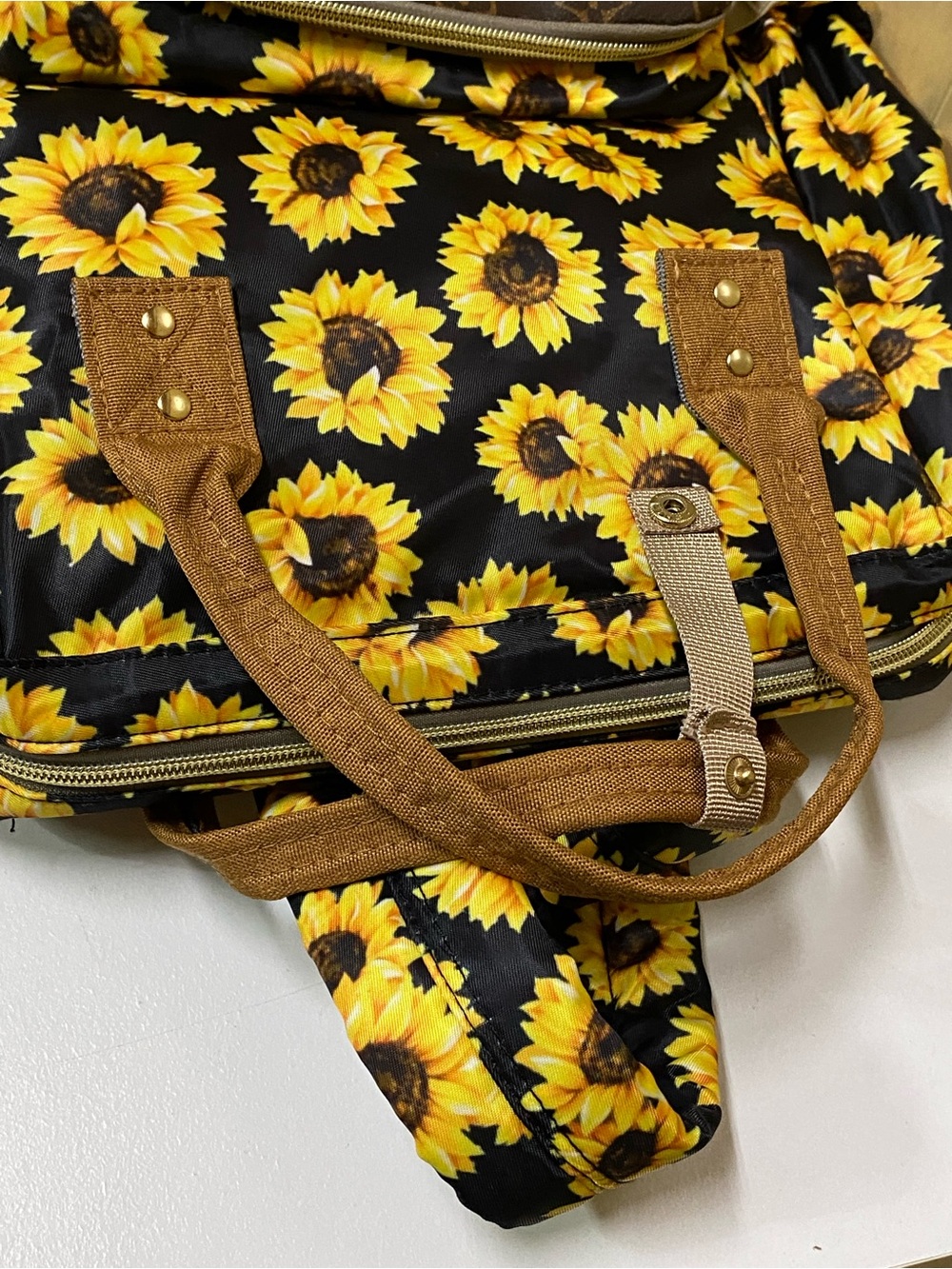 Backpack with Sunflowers - Picture 9 of 14